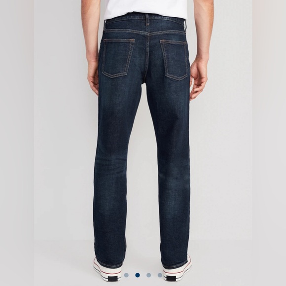 Old Navy Loose Built-In Flex Jeans - Picture 2 of 12